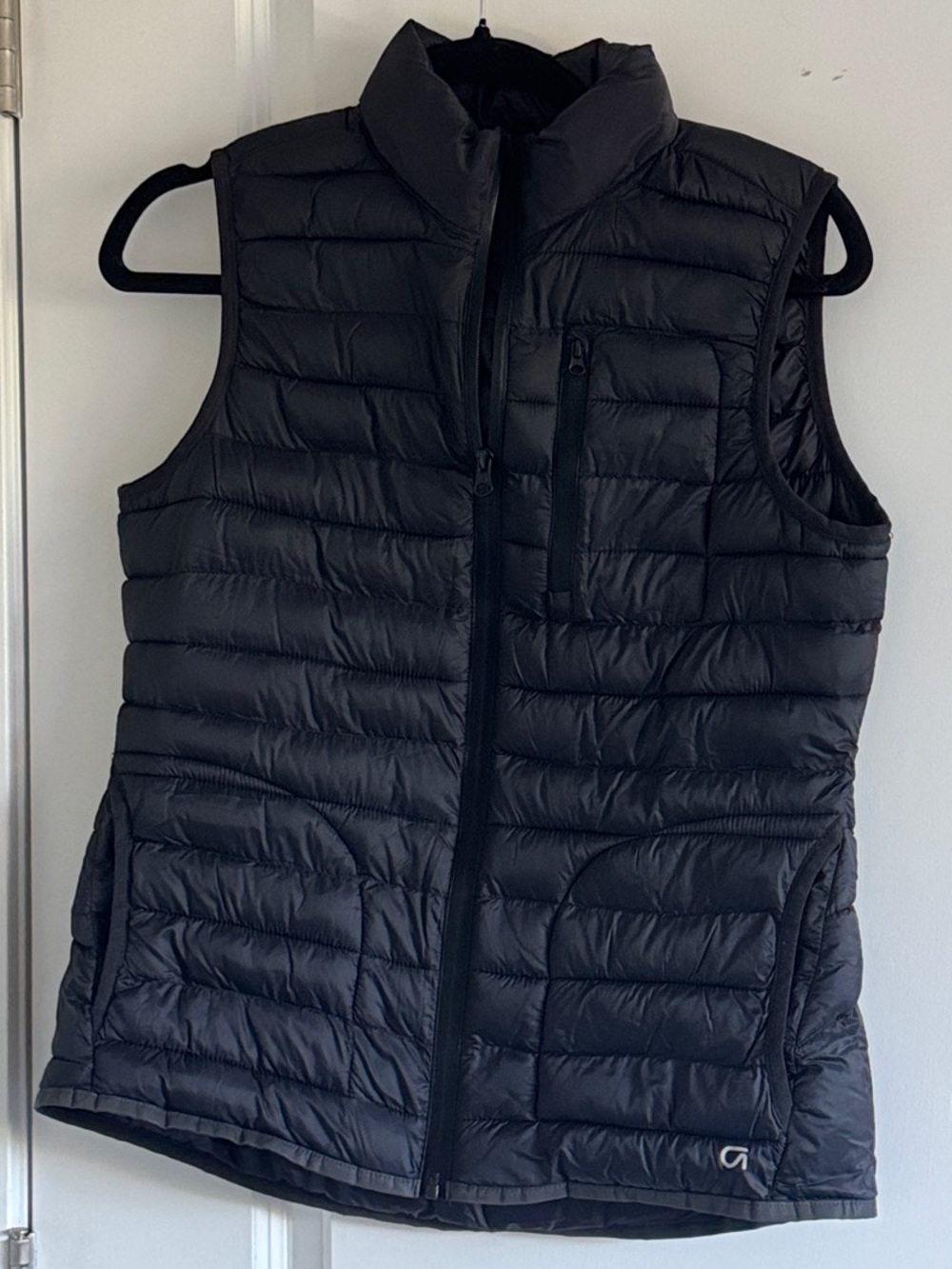 GAP Black Quilted Puffer Vest